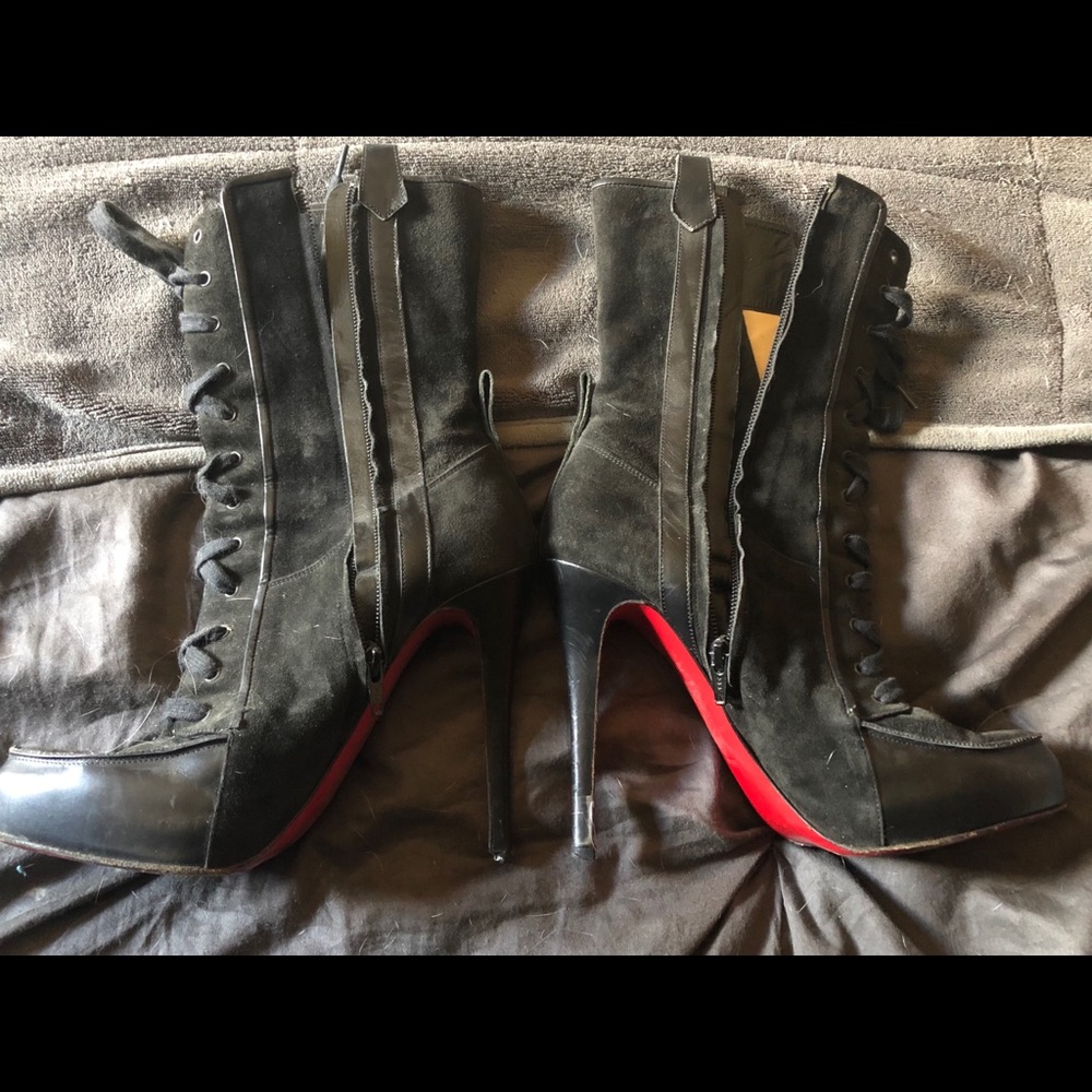 🖤Well loved boots